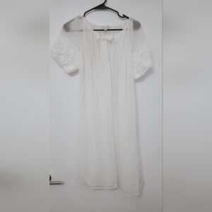 Vintage Sheer White And  Lace Nightwear,By Avian, Size S, Short Puffed Sleeve